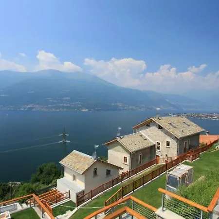 Sleeps 4 Pool Air Con Apartment *